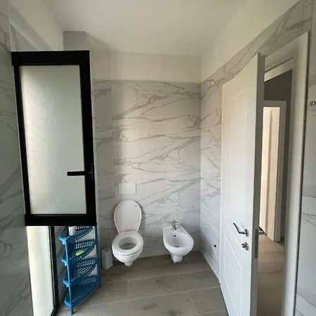 Klevis Apartment *